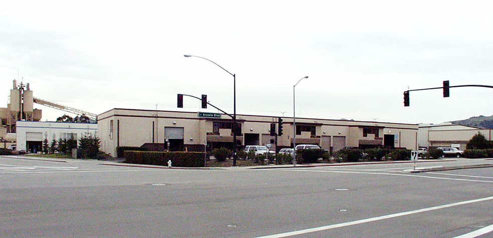More Photos Of 12811 Alcosta Blvd, San Ramon Warehouse For Lease