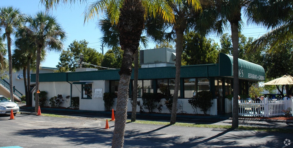 More Photos Of , Fort Myers General Retail For Sale