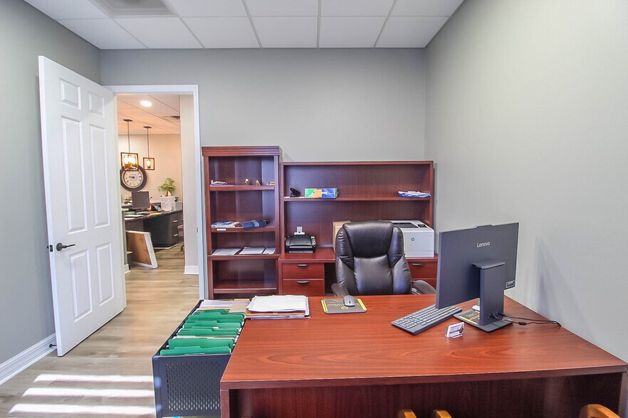 More Photos Of 17827 Murdock Cir, Port Charlotte Office For Sale