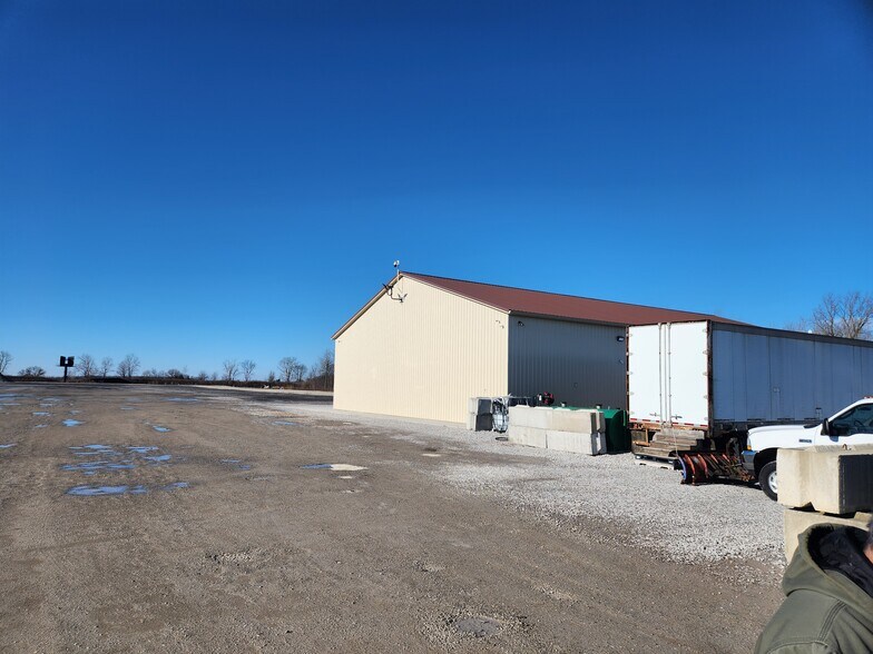 More Photos Of 7803 N Ann Arbor Rd, Dundee Truck Terminal For Sale