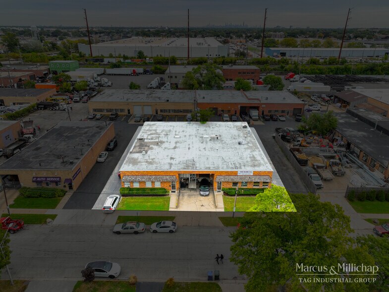 More Photos Of 1605-1609 N 31st Ave, Melrose Park Industrial For Sale