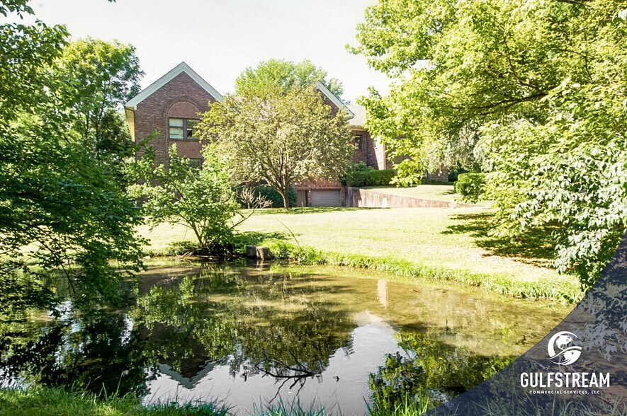 More Photos Of 3001 Taylor Springs Dr, Louisville Office For Sale
