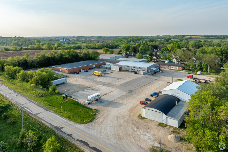 Primary Photo Of 625 Menomonee St, Theresa Warehouse For Lease