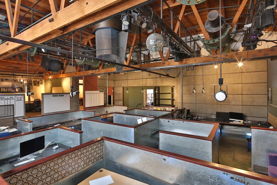 More Photos Of 775-793 Laguna Canyon Rd, Laguna Beach General Retail For Sale