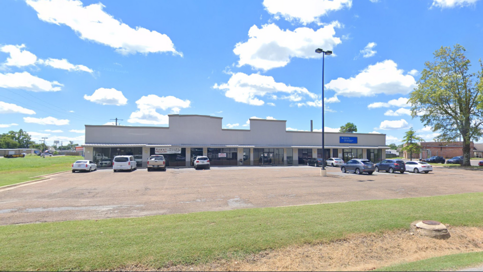 Primary Photo Of 131 Quarles Ln, West Helena Storefront For Sale