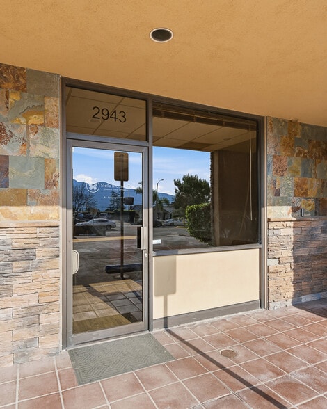 More Photos Of 2943-2947 Foothill Blvd, La Crescenta Medical For Lease