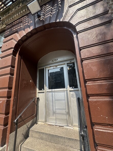 More Photos Of 251 E 236th St, Bronx Apartments For Sale