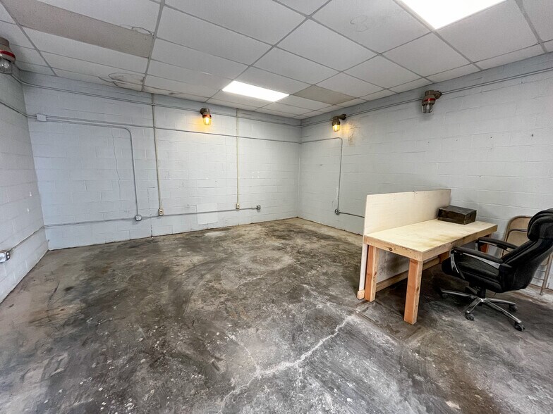 More Photos Of 12301 W County Road 125, Odessa Industrial For Sale