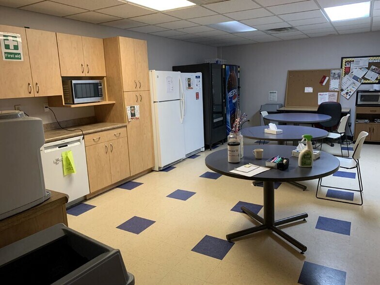 More Photos Of 2241 Pinehurst Dr, Middleton Warehouse For Sale