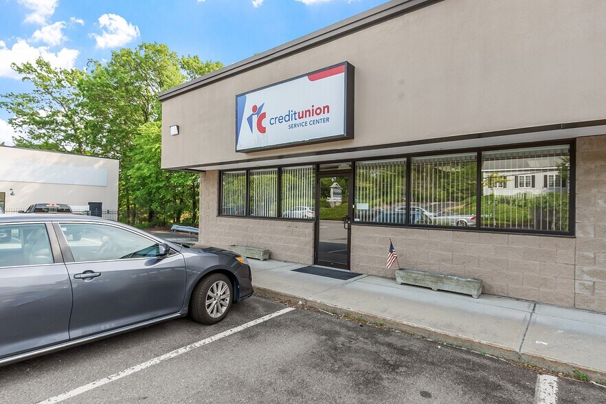 Primary Photo Of 67 Whalon St, Fitchburg Storefront For Lease
