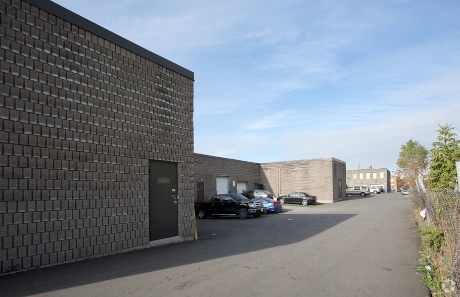 More Photos Of 1788 Drew Rd, Mississauga Warehouse For Sale