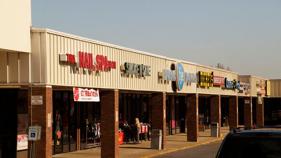 711756 Upper Glen St, Queensbury, NY 12804 For Lease