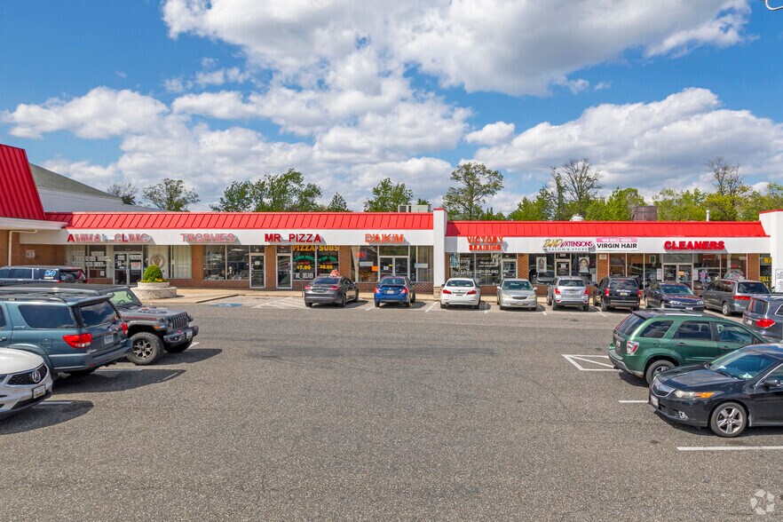 More Photos Of 344 Hospital Dr S, Glen Burnie Storefront For Lease