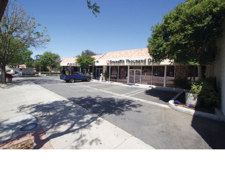More Photos Of 757-763 E Thousand Oaks Blvd, Thousand Oaks Freestanding For Lease