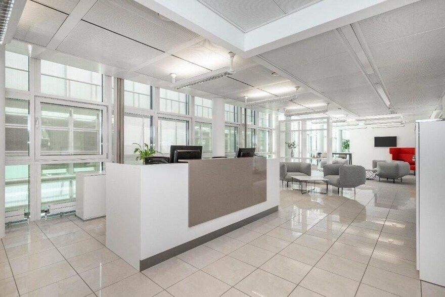 More Photos Of Bridge St W, Middlesbrough Coworking Space