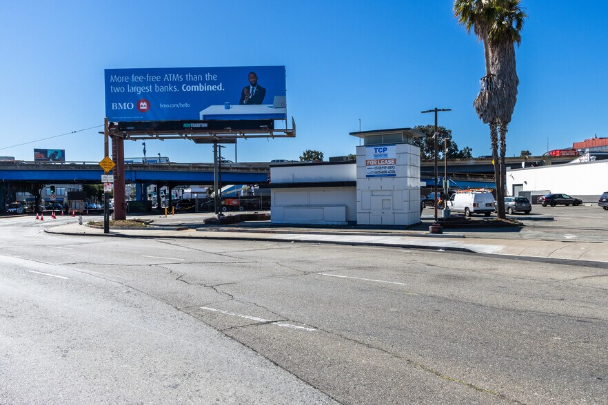 More Photos Of 170 S Van Ness Ave, San Francisco Supermarket For Lease