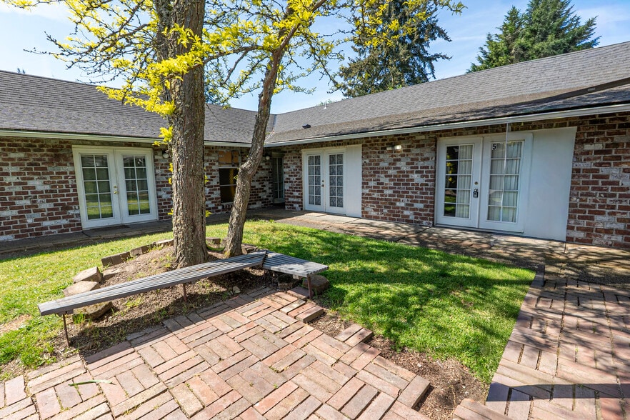 More Photos Of 11212 Bridgeport Way SW, Lakewood Apartments For Sale