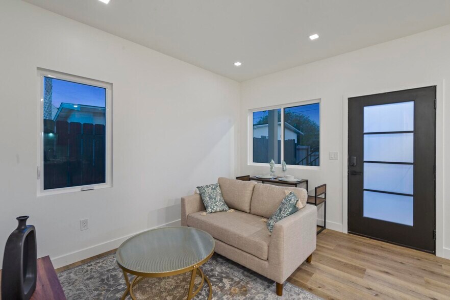 More Photos Of 3580 Hatteras Ave, San Diego Apartments For Sale