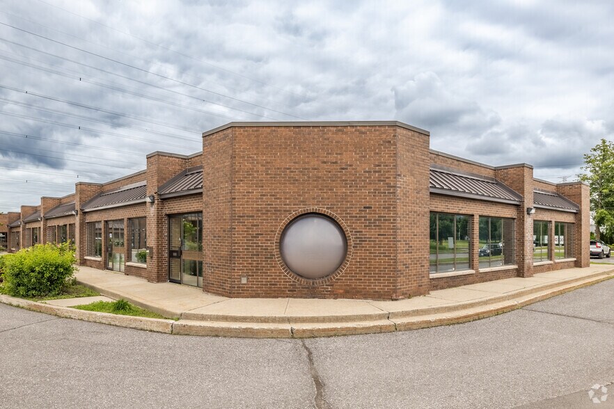 More Photos Of 30 Concourse Gate, Nepean Office For Sale