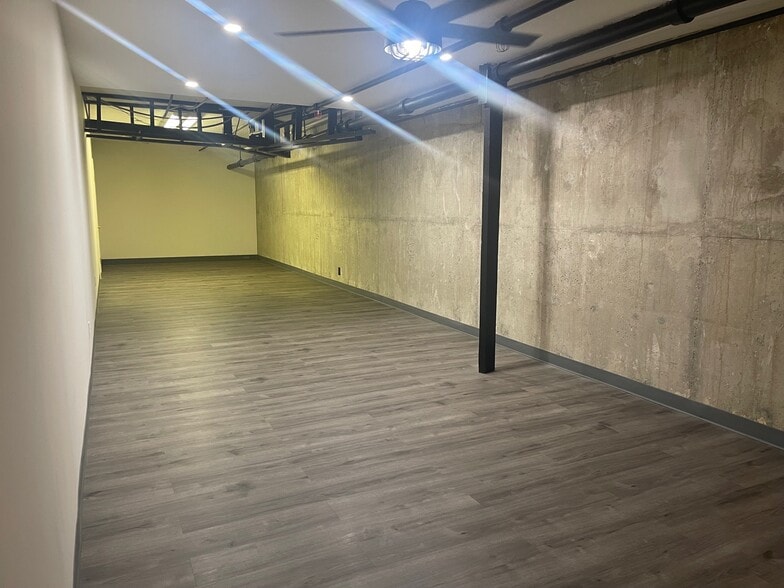 More Photos Of 50-100 W Lemon Ave, Monrovia Office For Lease