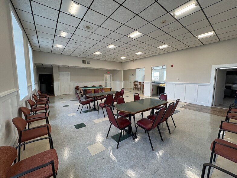 More Photos Of 701 Orchard St, New Bedford General Retail For Lease