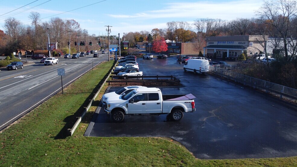 More Photos Of 1460 Pleasant St, Bridgewater Auto Dealership For Sale