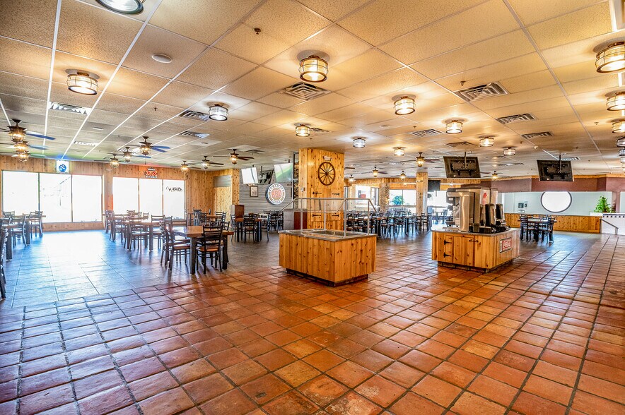More Photos Of 3301 Cypress Creek Pky, Houston Restaurant For Lease