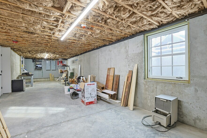 More Photos Of 77 Main St, Tappan Loft Creative Space For Lease