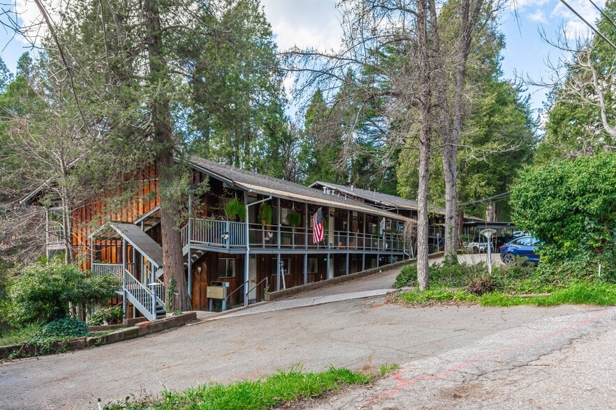 More Photos Of 475 Spring St, Nevada City Apartments For Sale
