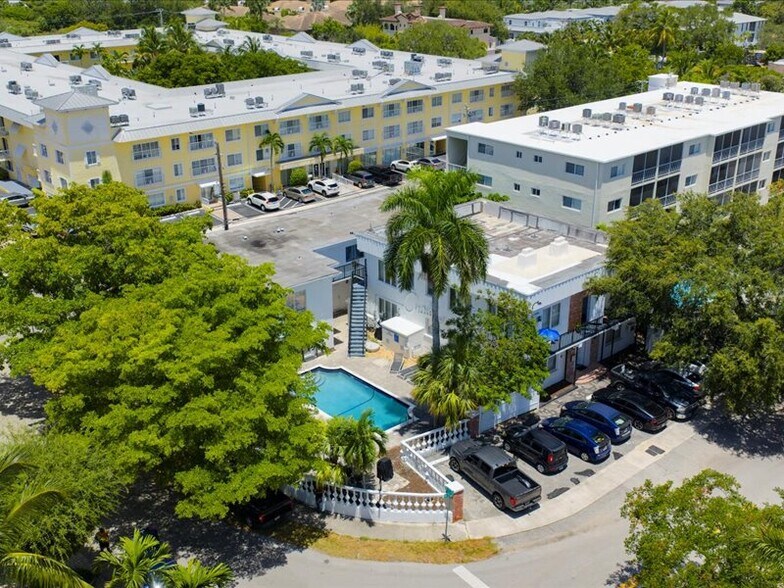 More Photos Of 105 NE 16th Ter, Fort Lauderdale Apartments For Sale