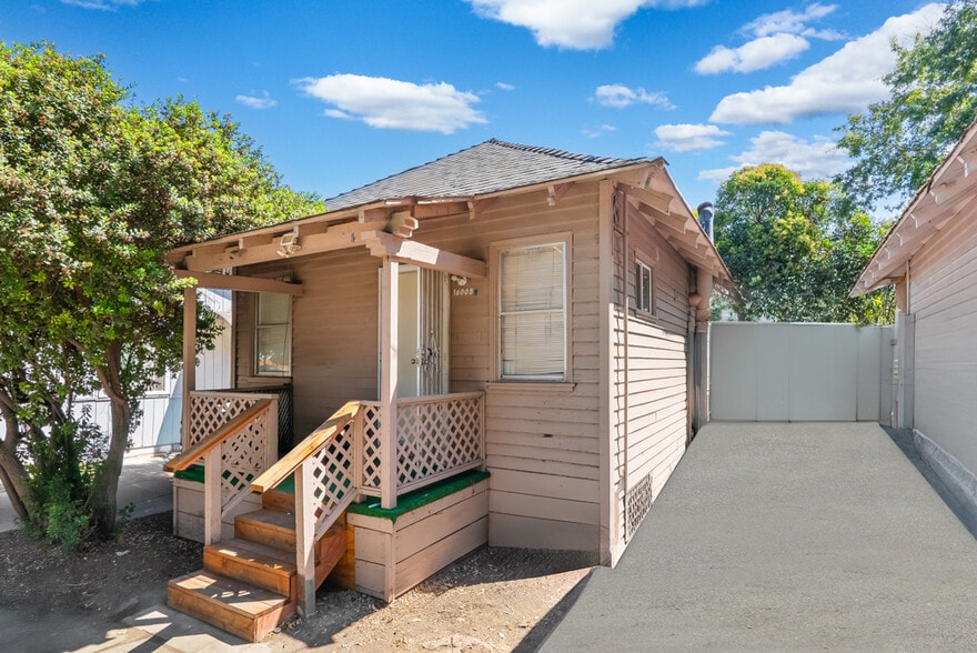 More Photos Of 16005 Mateo St, San Leandro Apartments For Sale