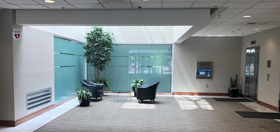 More Photos Of 100 Commerce Dr, Newark Office For Lease