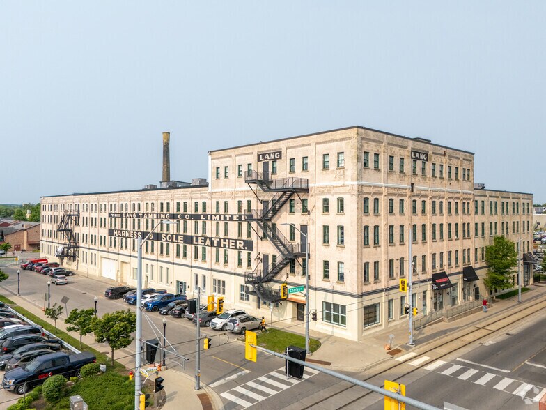 More Photos Of 121-151 Charles St W, Kitchener Office Residential For Lease