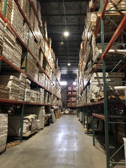 More Photos Of 2500 Touhy Ave, Elk Grove Village Warehouse For Sale