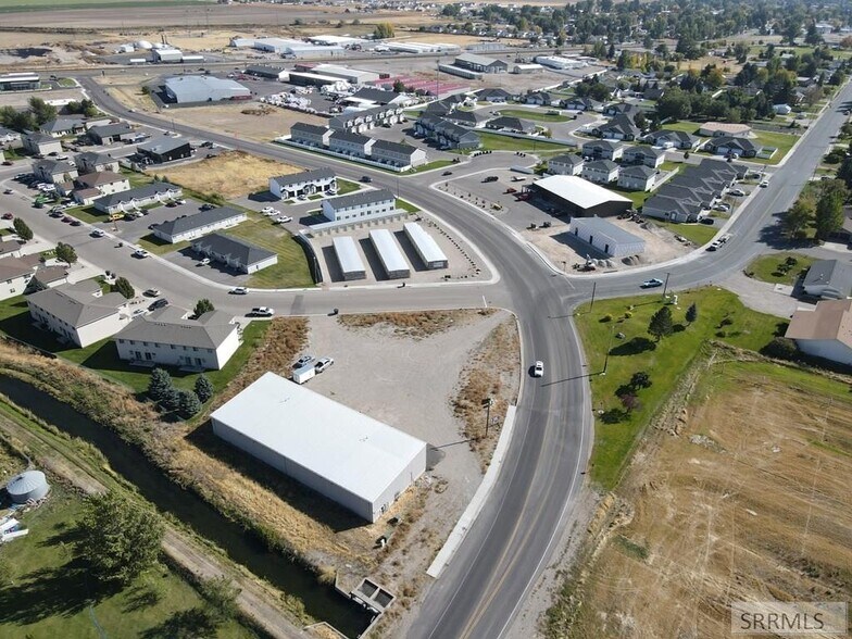 More Photos Of 101 Anderson Rd, Shelley Industrial For Sale