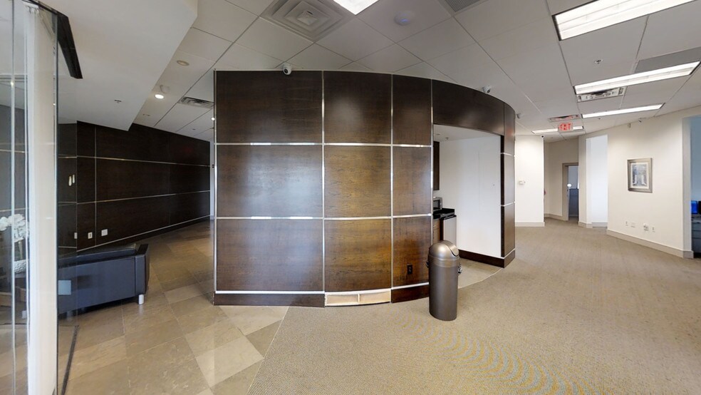 More Photos Of 6701 S Red Rd, South Miami Medical For Sale