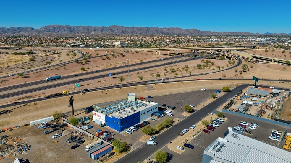 More Photos Of 17006 S Weber Dr, Chandler Warehouse For Lease