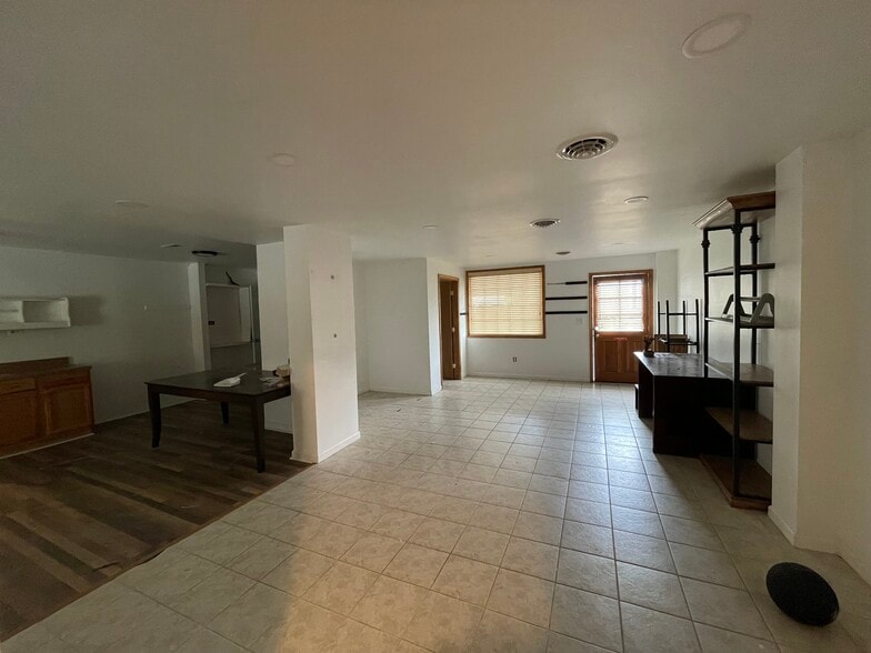 More Photos Of 4391 Ironbound Rd, Williamsburg General Retail For Lease