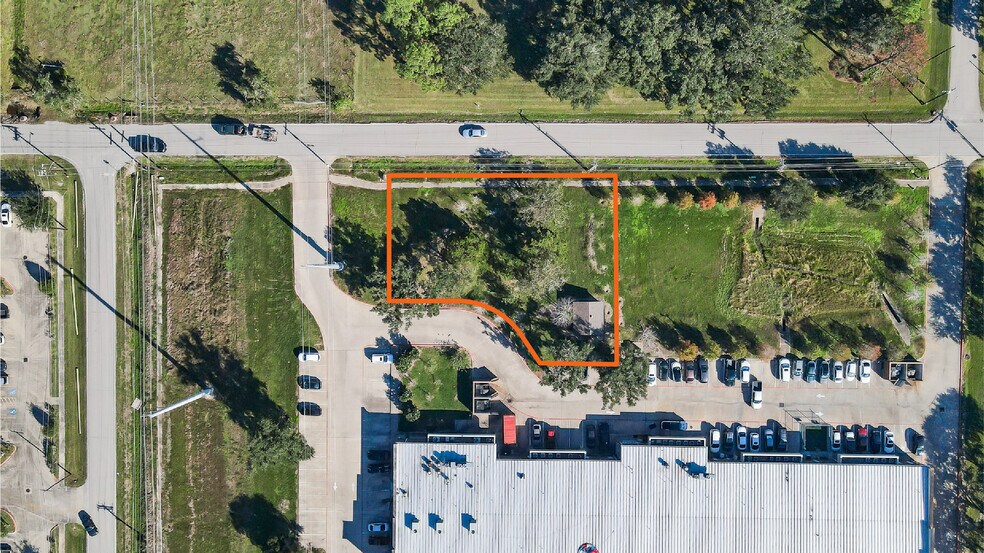 More Photos Of N HWY 35 Bypass, Alvin Land For Sale