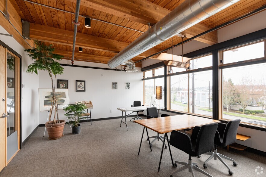 More Photos Of 928 NW Leary Way, Seattle Storefront Retail Residential For Sale