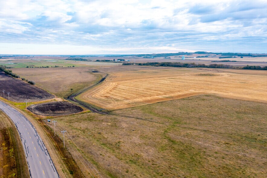 More Photos Of 7520 C & E Trl, Innisfail Land For Sale