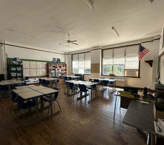 More Photos Of 2570 S 19th St, Milwaukee Religious Facility For Sale