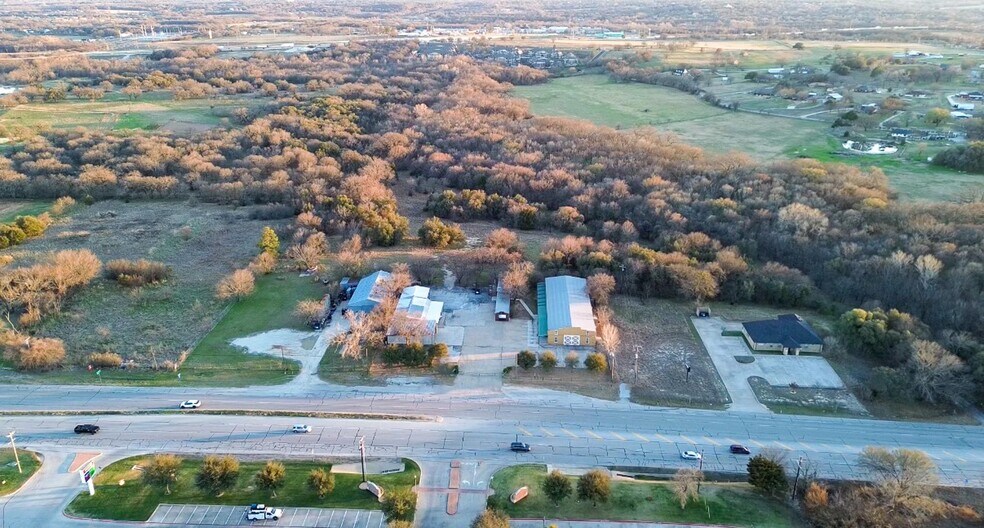 More Photos Of 2020 Fort Worth Hwy, Weatherford Freestanding For Sale