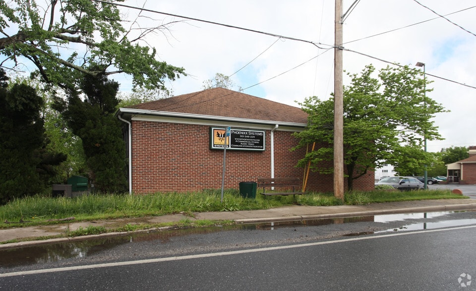 More Photos Of 17610 W Willard Rd, Poolesville Office For Lease