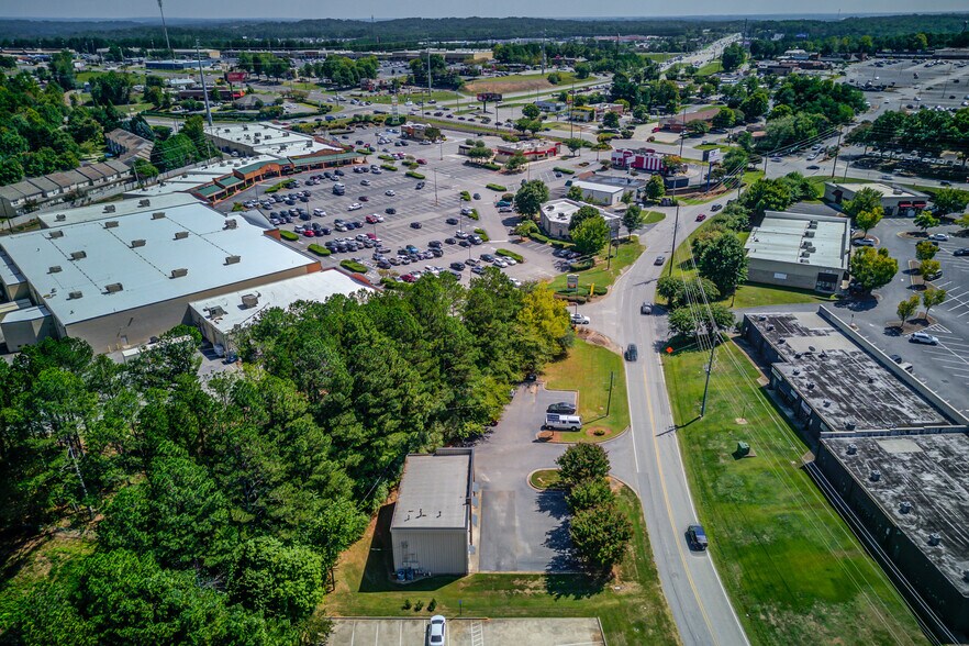 More Photos Of 3625 Hutchinson Rd, Cumming Office For Lease