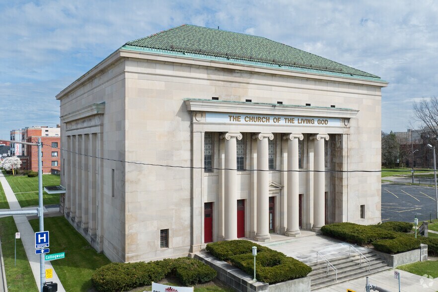 Primary Photo Of 2134-2158 Collingwood Blvd, Toledo Specialty For Sale