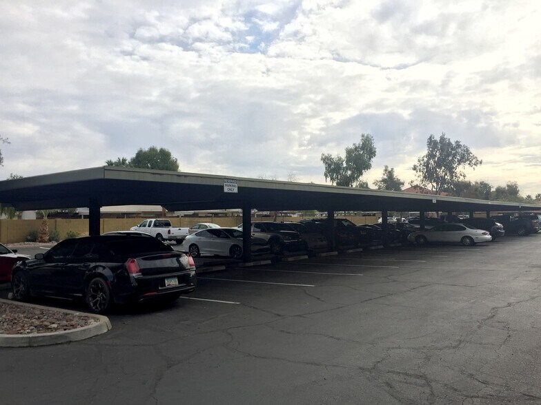More Photos Of 4801 S Lakeshore Dr, Tempe Office For Lease
