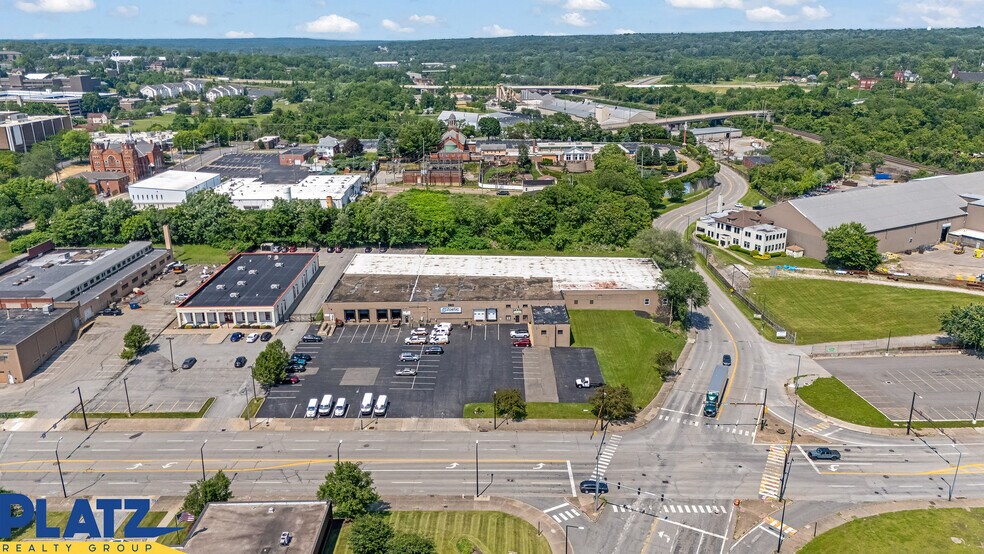 More Photos Of 360 E Federal St, Youngstown Manufacturing For Lease