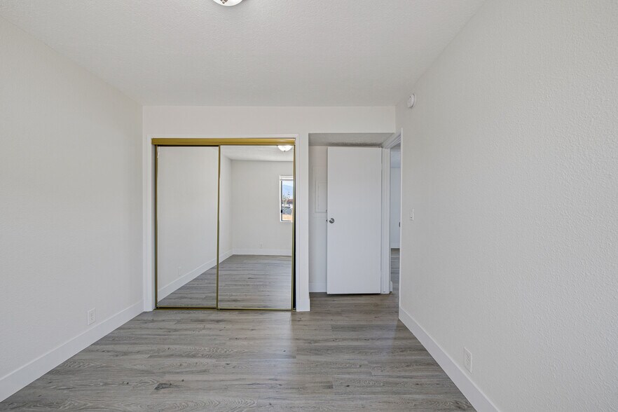 More Photos Of 126 E 1st North St, Mesquite Multifamily For Sale