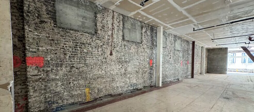 More Photos Of 220 Post St, San Francisco Storefront For Lease